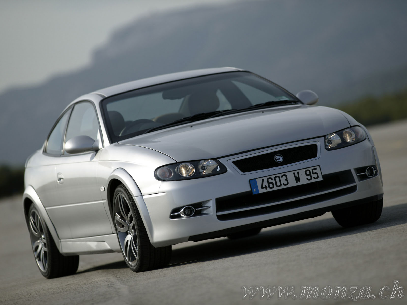 2003_HSV4_006