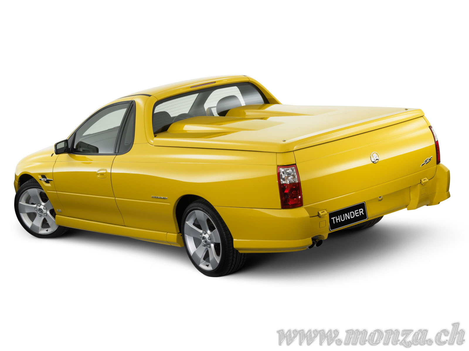 ute_ss_thunder_002